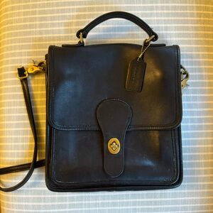 Vintage Coach crossbody bag